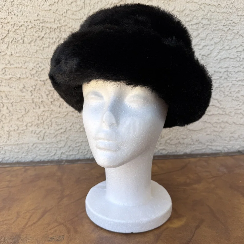 Vintage Faux Fur Bucket Hat Black Winter Soft Fluffy 90s Y2K Style - Picture 1 of 8